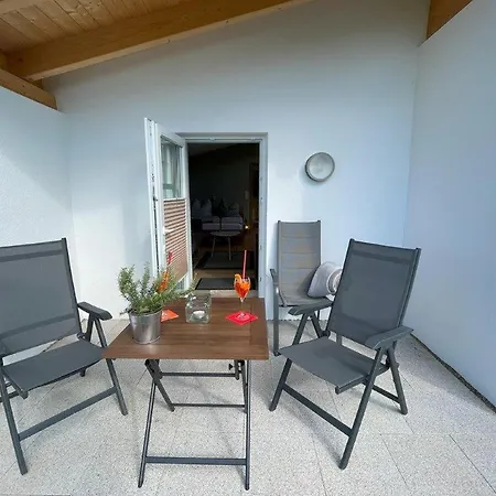 Apartment Römer Mit Sonniger Terrasse *