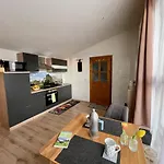 Appartement Roemer Mit Sonniger Terrasse