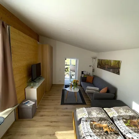 Apartment Roemer Mit Sonniger Terrasse